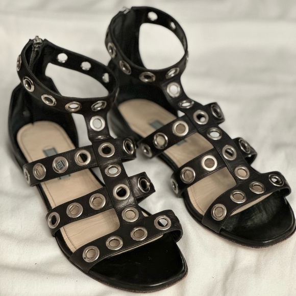 Prada black leather gladiator sandals (Size 9) - Picture 2 of 3